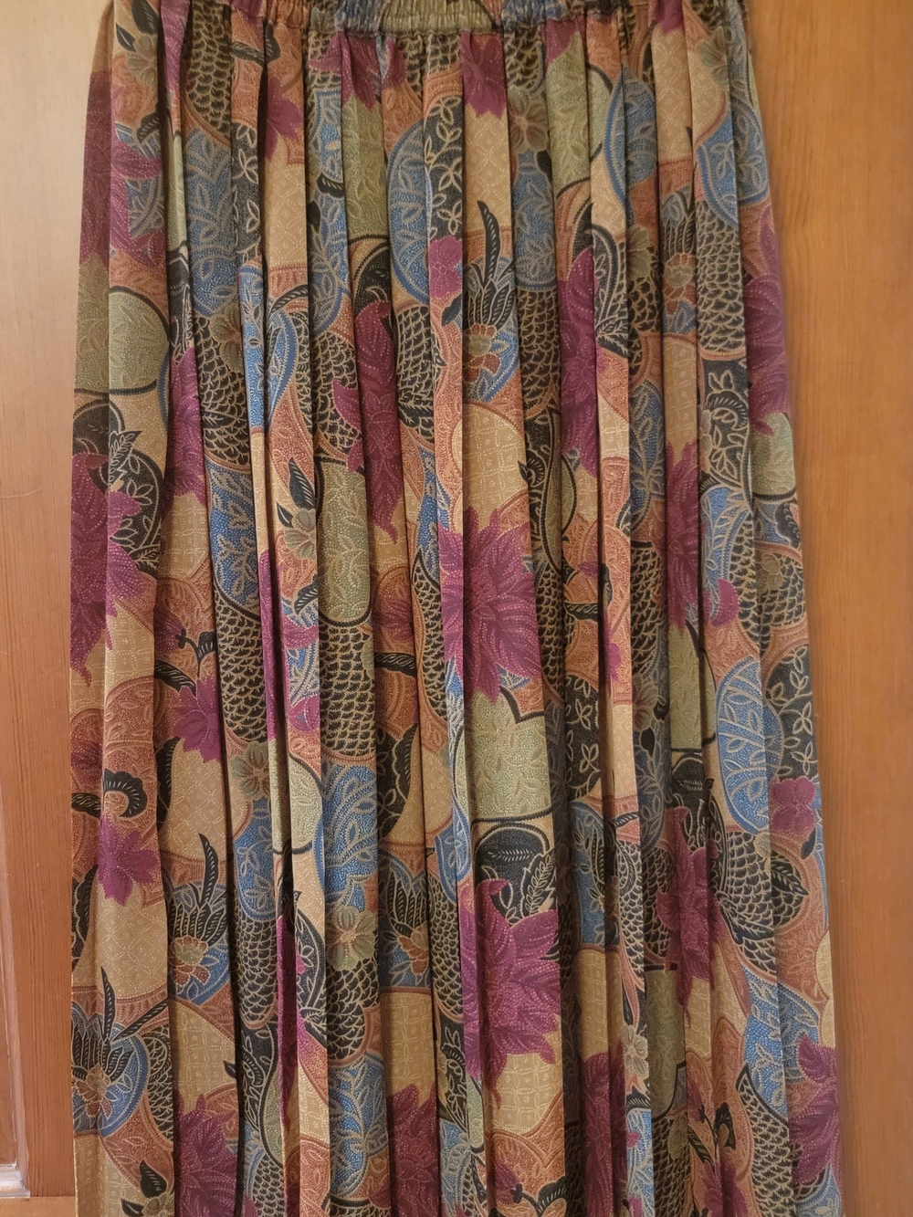 Vintage Alfred Dunner Pleated Skirt Batik Tapestry Floral Midi Petite 8P